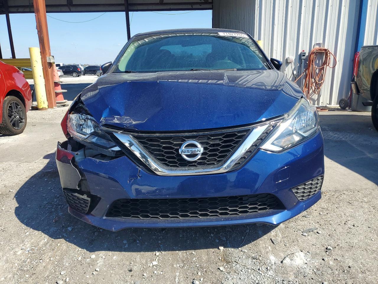 2017 NISSAN SENTRA S photo 5