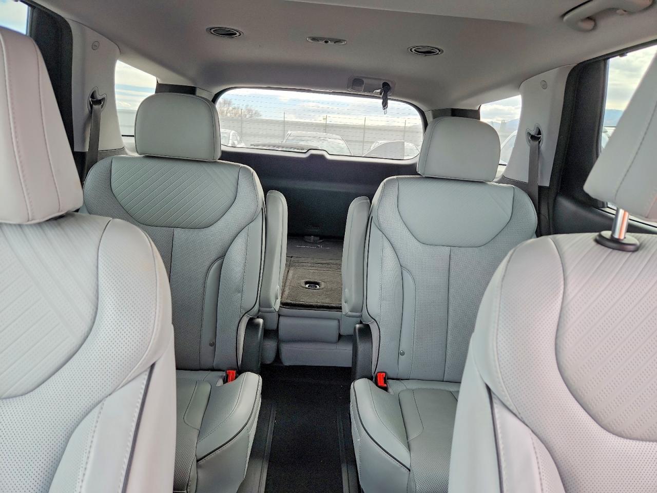 2024 HYUNDAI PALISADE SEL photo 19