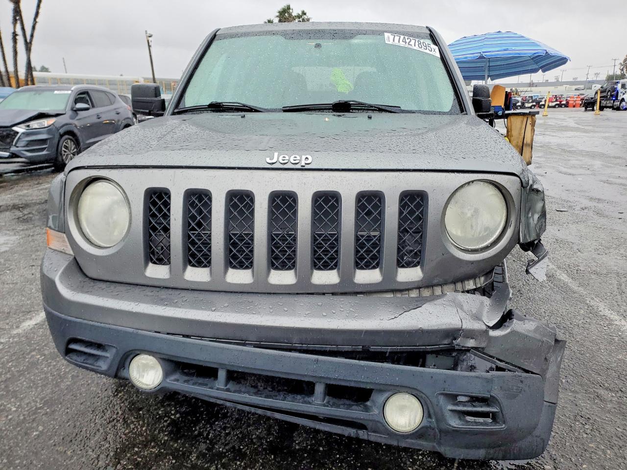 2014 JEEP PATRIOT LATITUDE photo 9