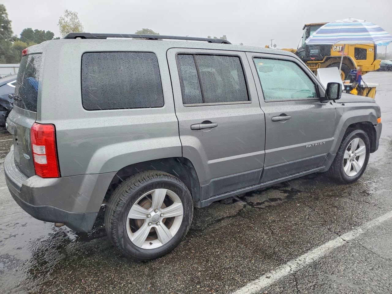 2014 JEEP PATRIOT LATITUDE photo 5