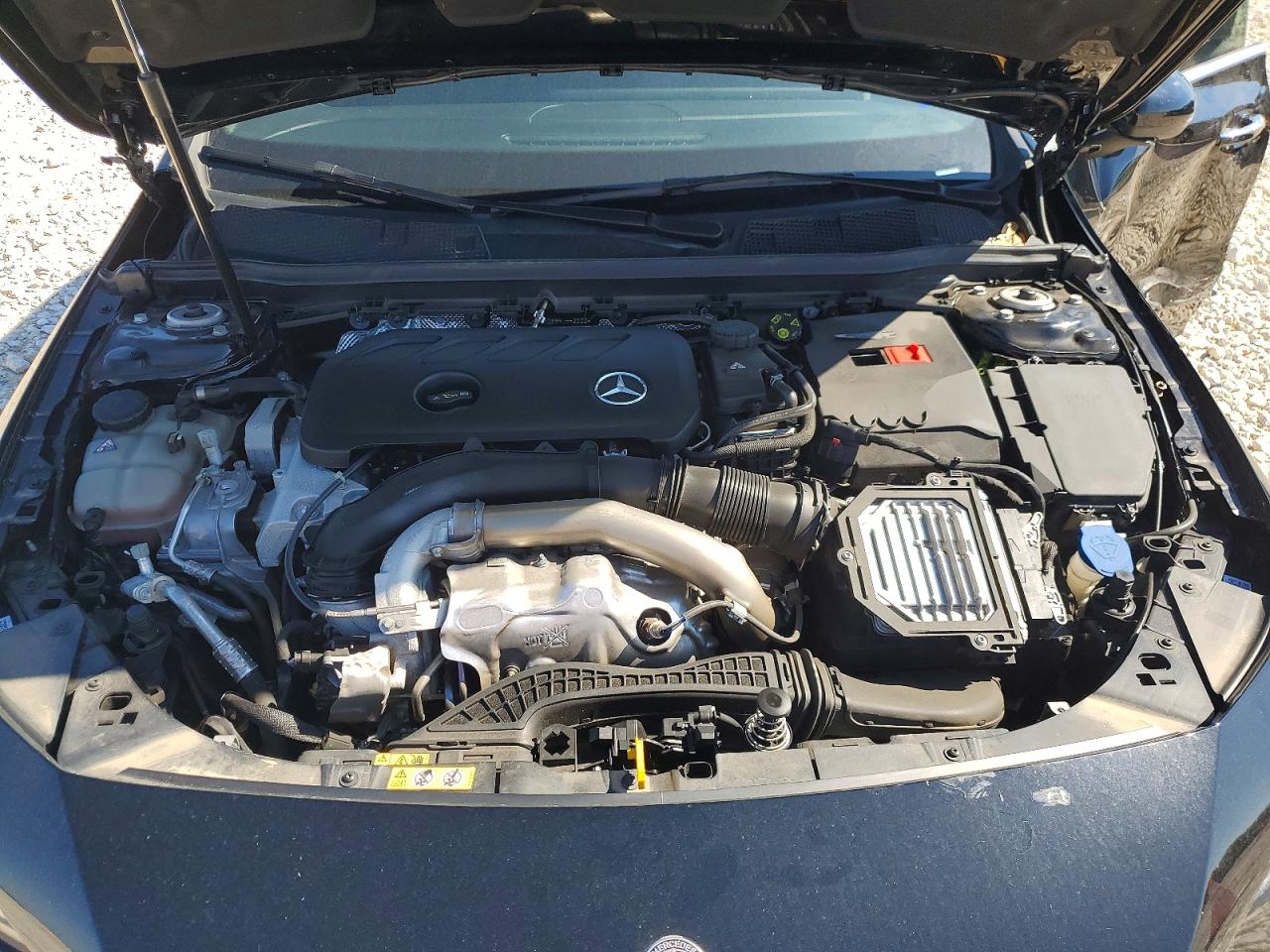 2024 MERCEDES-BENZ CLA 250 photo 11