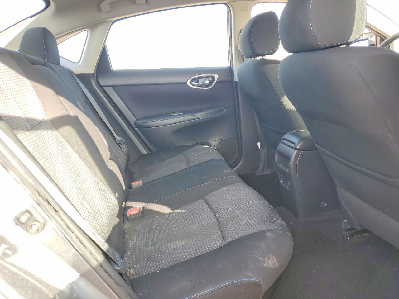 2016 NISSAN SENTRA S photo 28