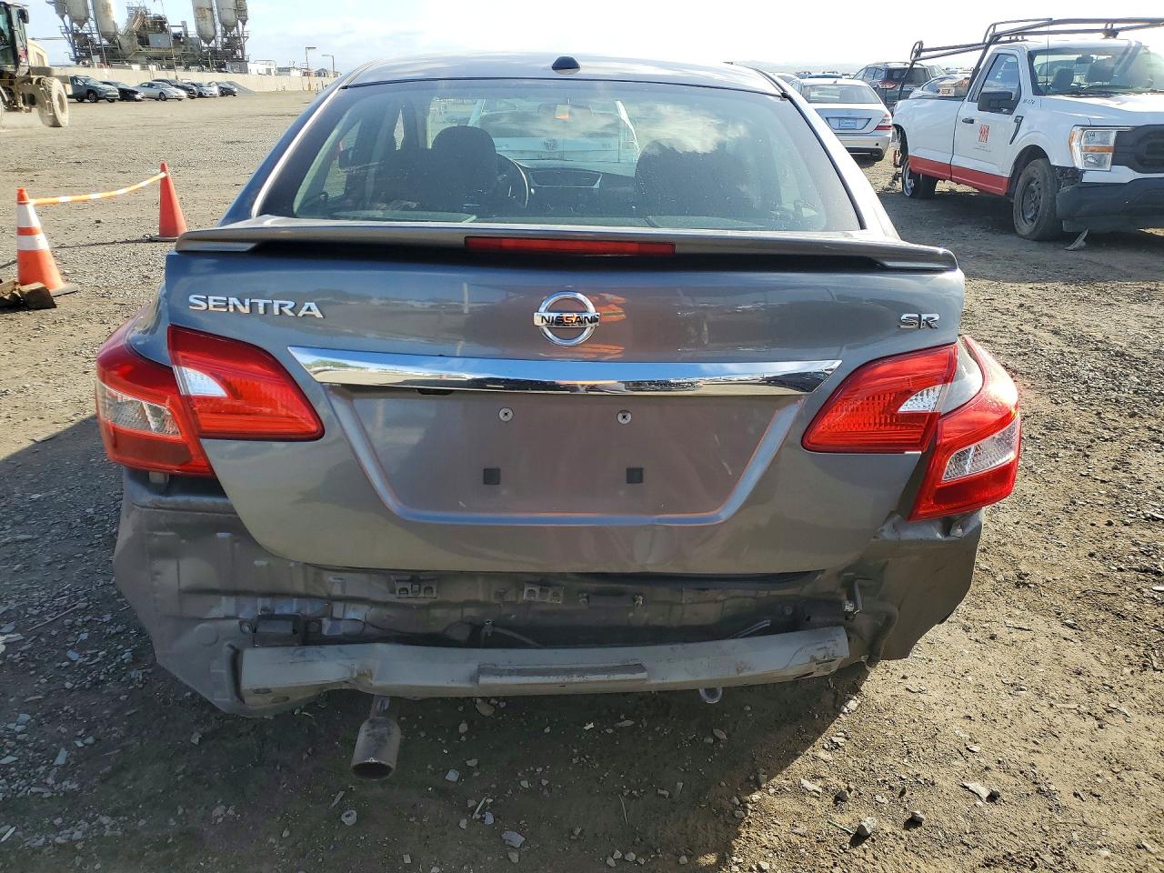 2016 NISSAN SENTRA S photo 16