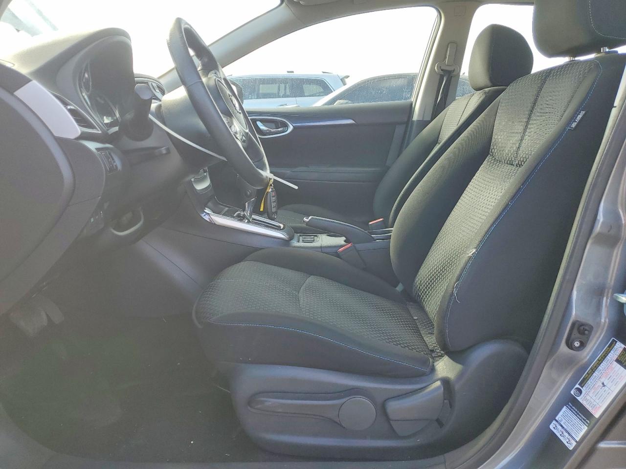 2016 NISSAN SENTRA S photo 19