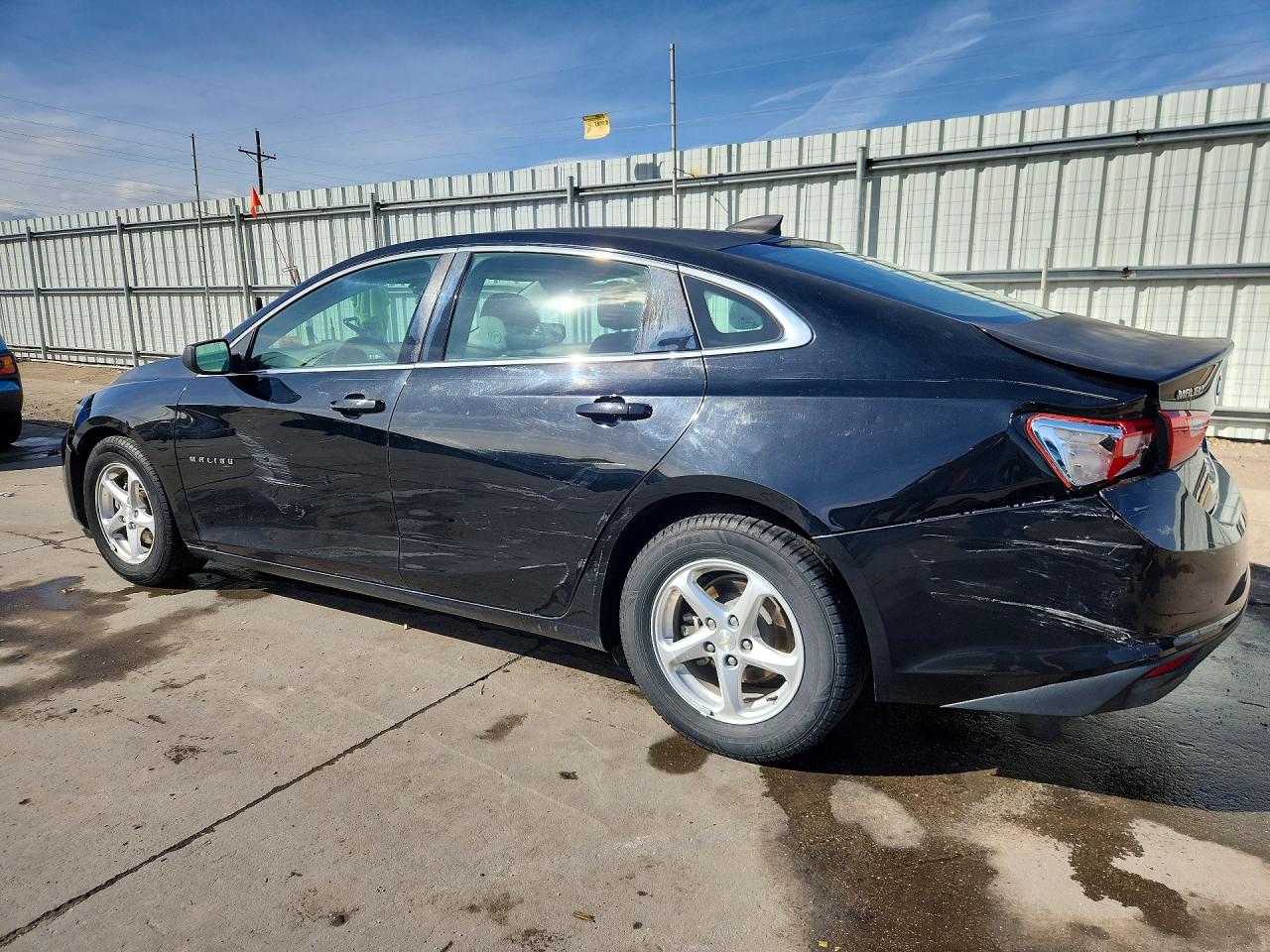 2017 CHEVROLET MALIBU LS photo 3