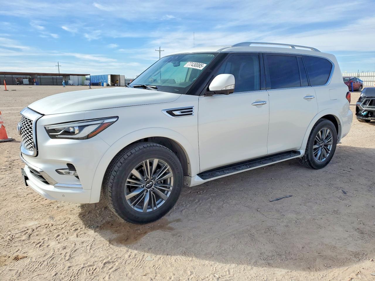 2022 INFINITI QX80