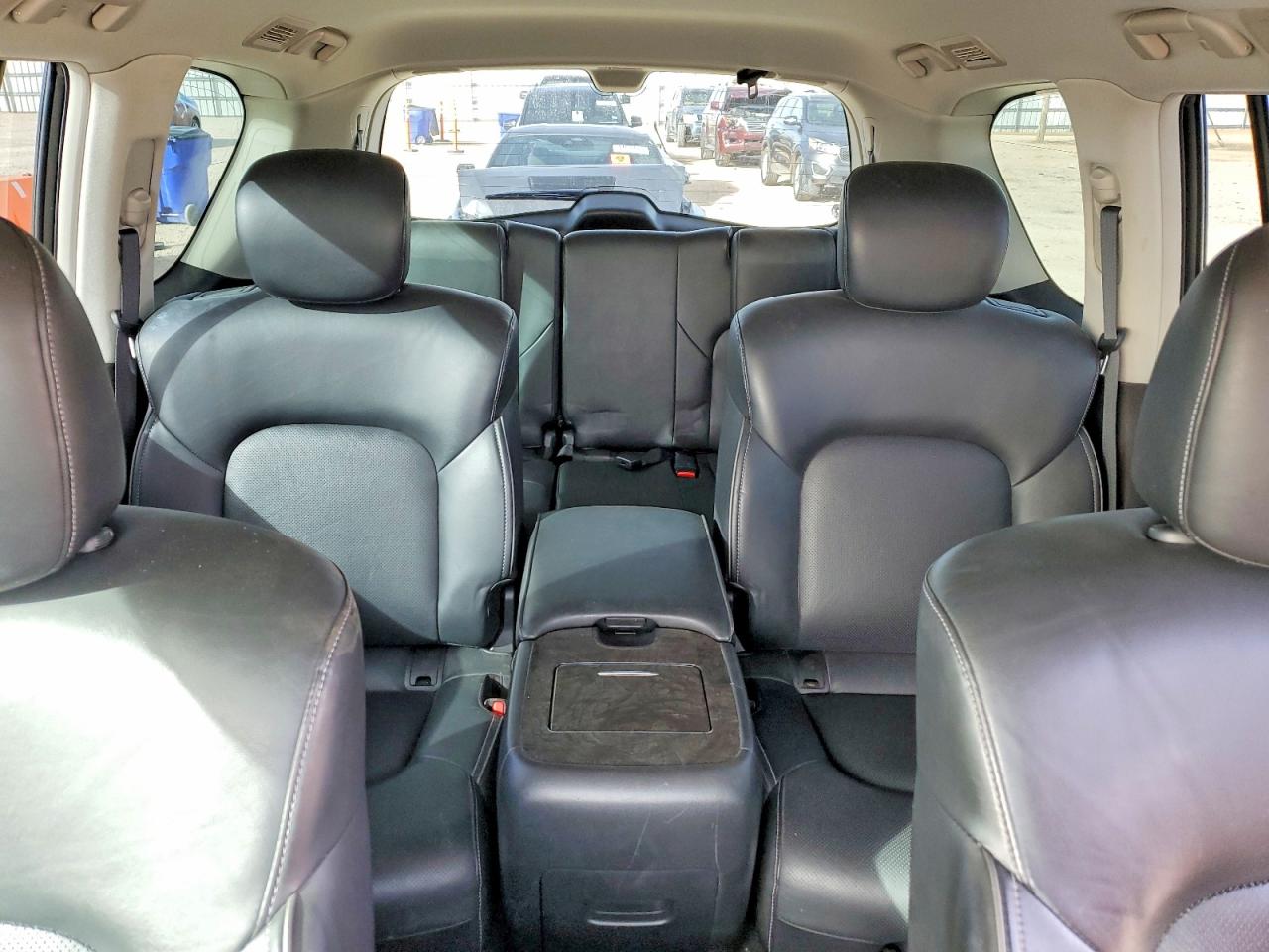 2022 INFINITI QX80 LUXE photo 19