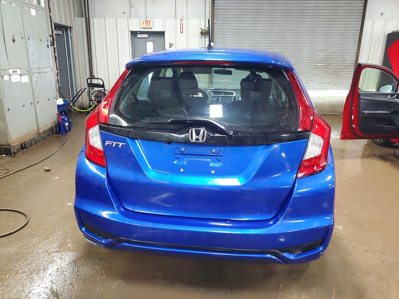 2019 HONDA FIT LX photo 16