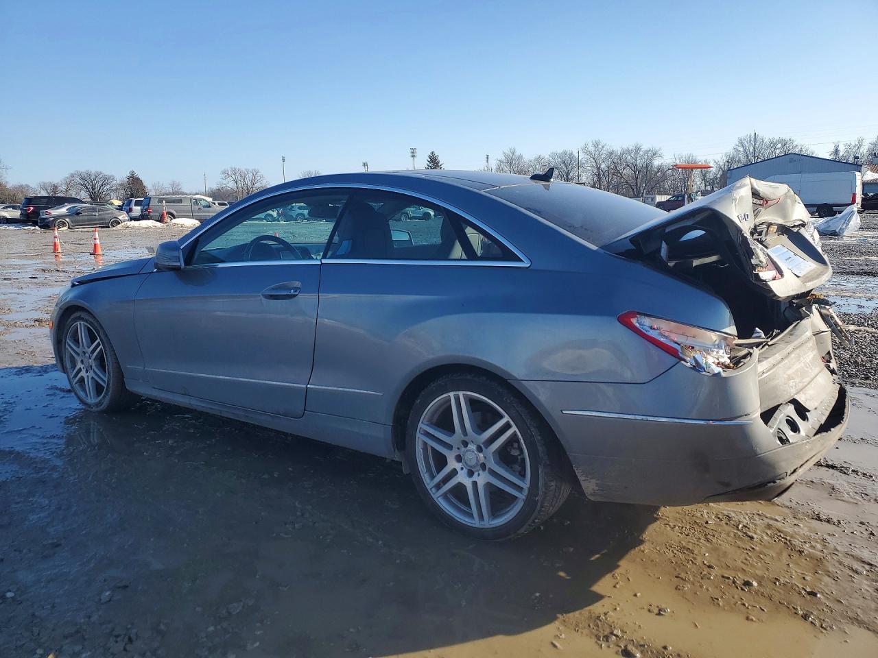 2011 MERCEDES-BENZ E 350 photo 2