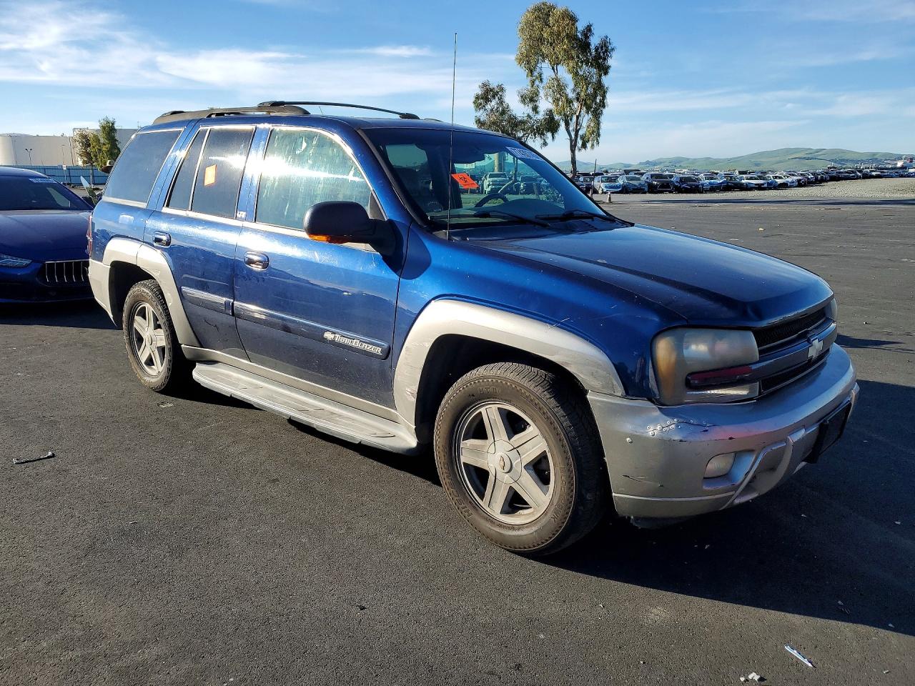 2002 CHEVROLET TRAILBLAZER photo 4