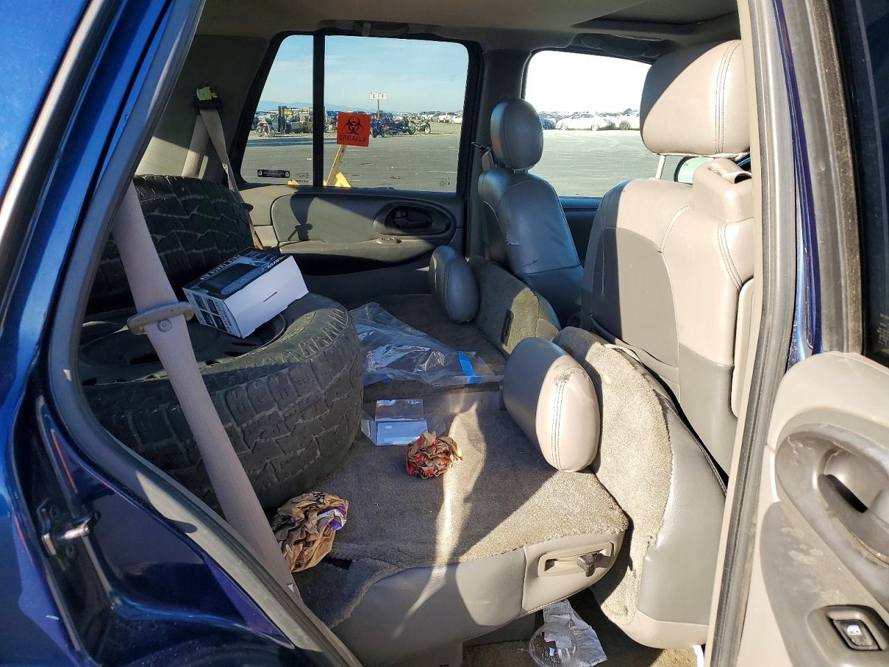 2002 CHEVROLET TRAILBLAZER photo 11
