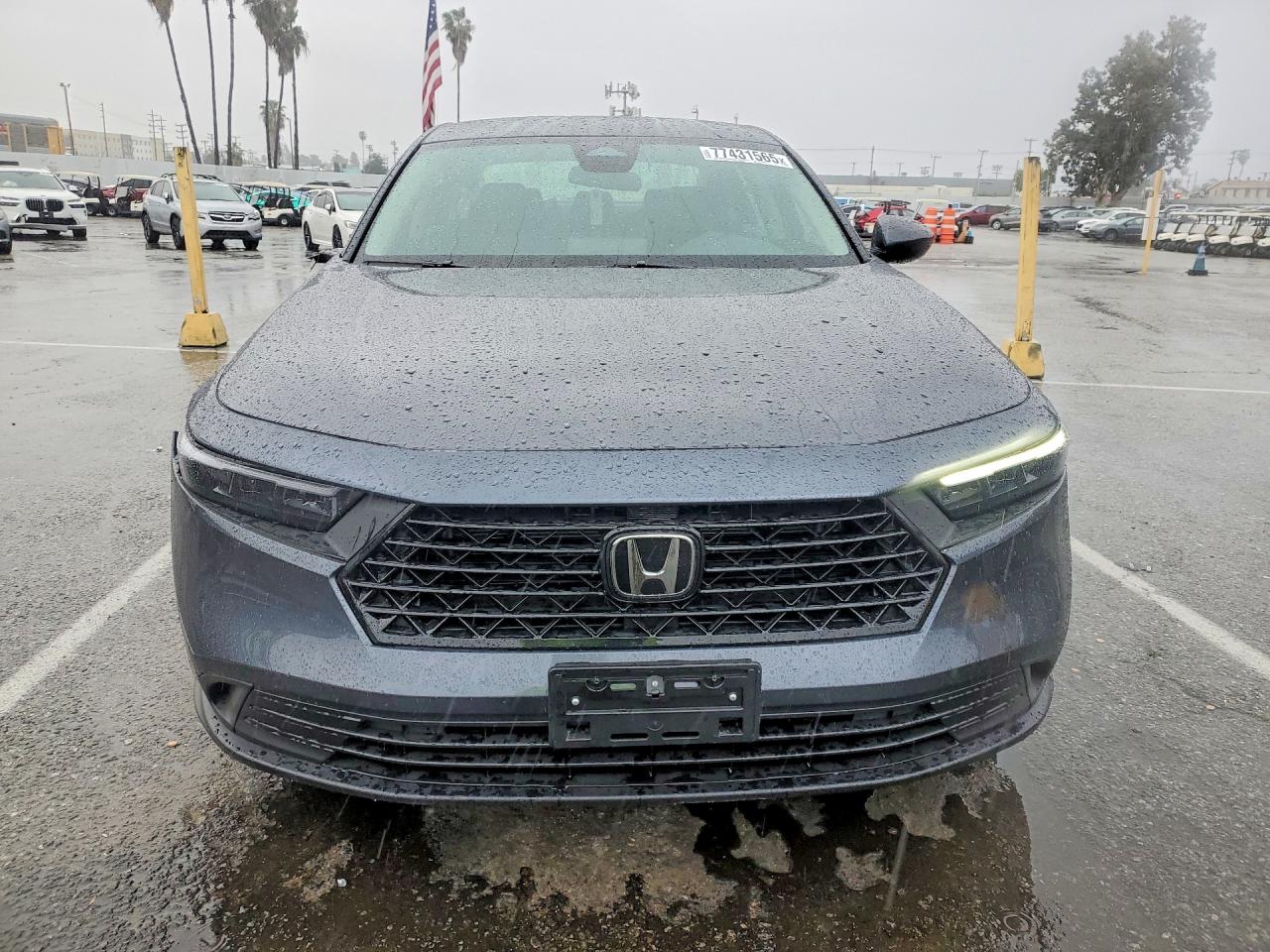 2025 HONDA ACCORD LX photo 9