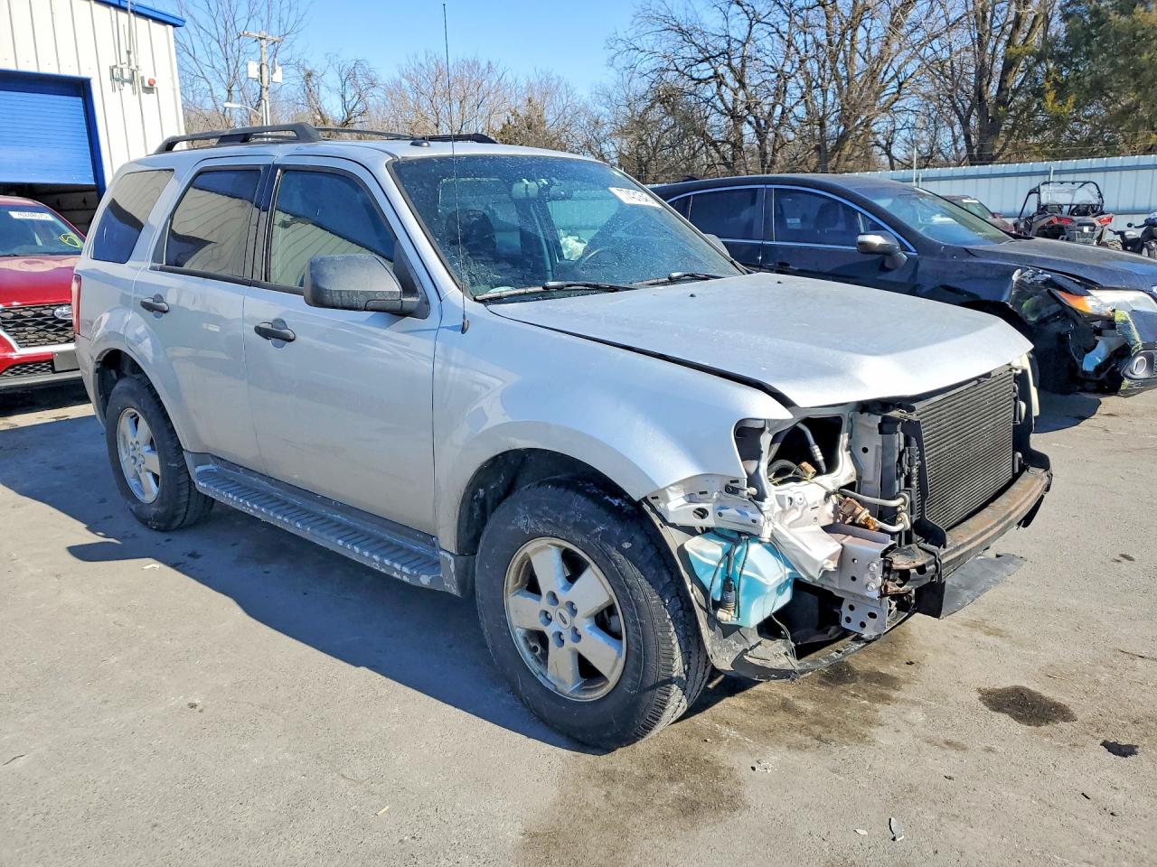 2011 FORD ESCAPE XLT photo 10