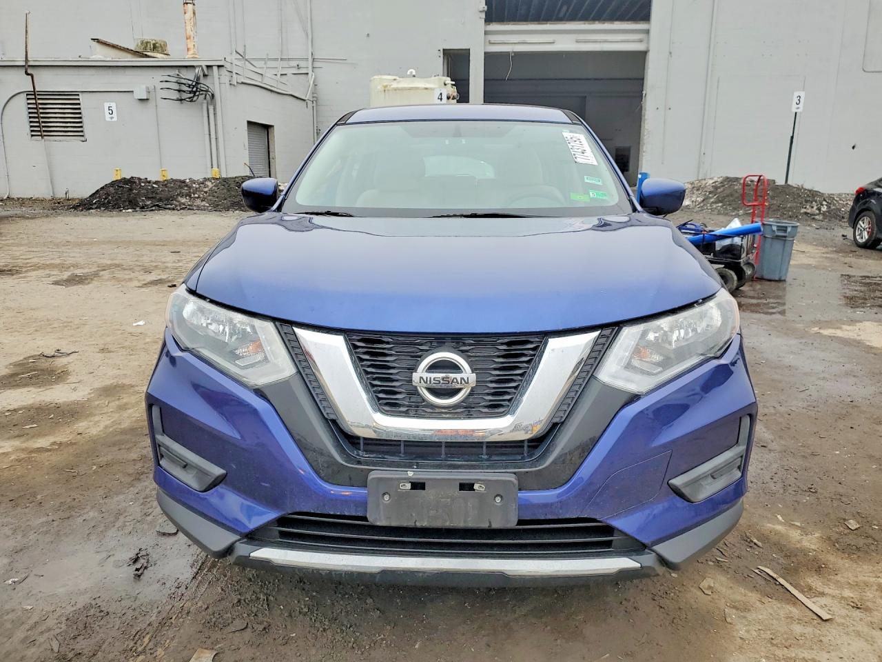 2017 NISSAN ROGUE S photo 5