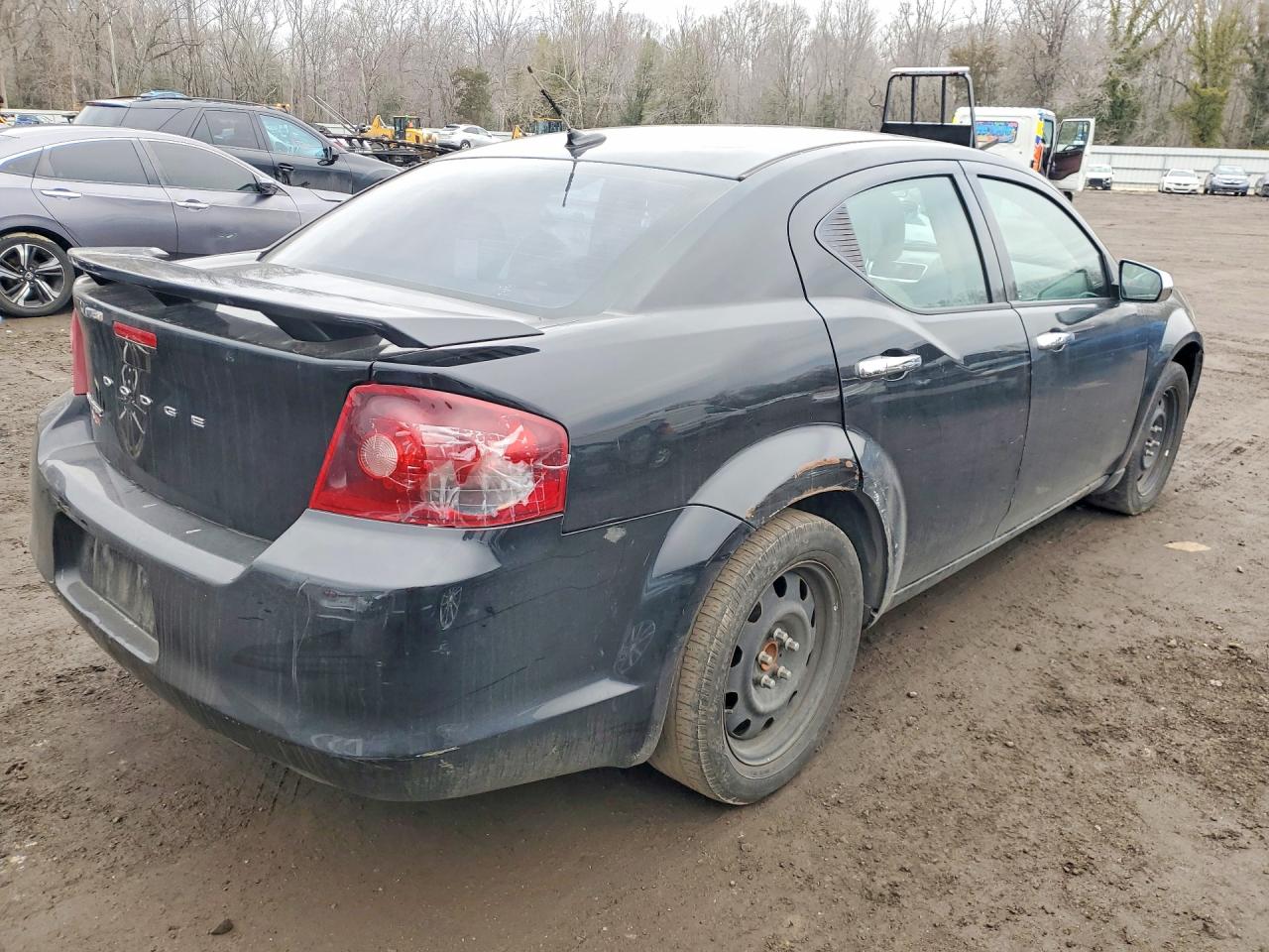 2014 DODGE AVENGER SE photo 5