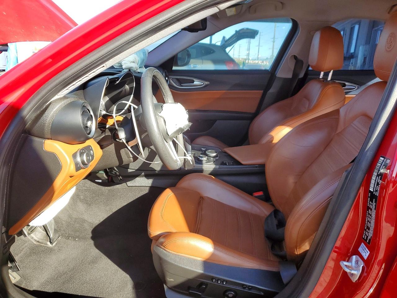 2019 ALFA ROMEO GIULIA TI photo 7