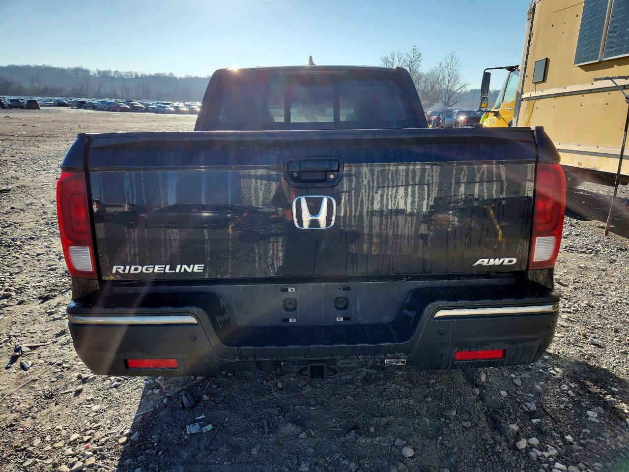 2019 HONDA RIDGELINE BLACK EDITION photo 16