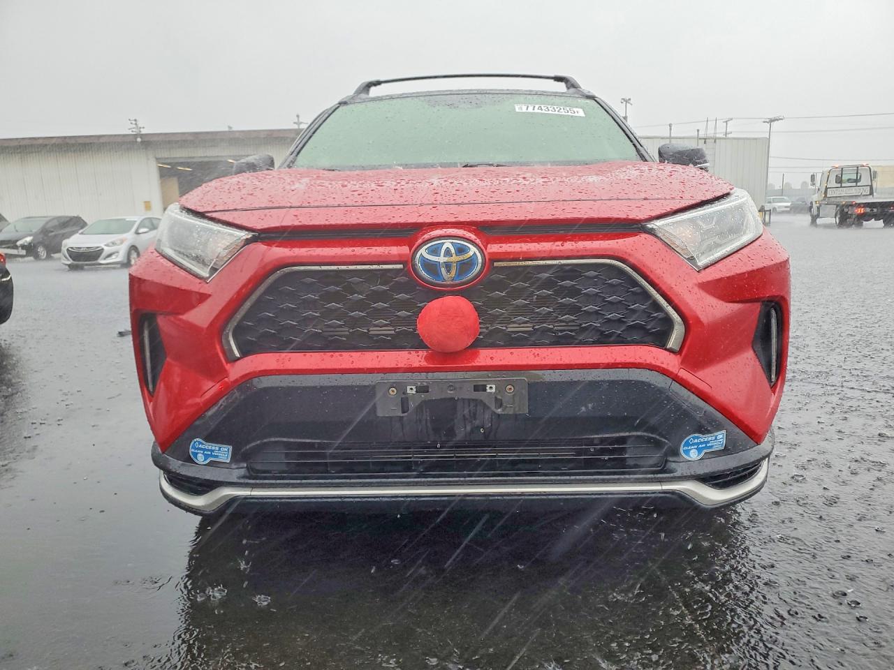 2021 TOYOTA RAV4 PRIME XSE photo 13