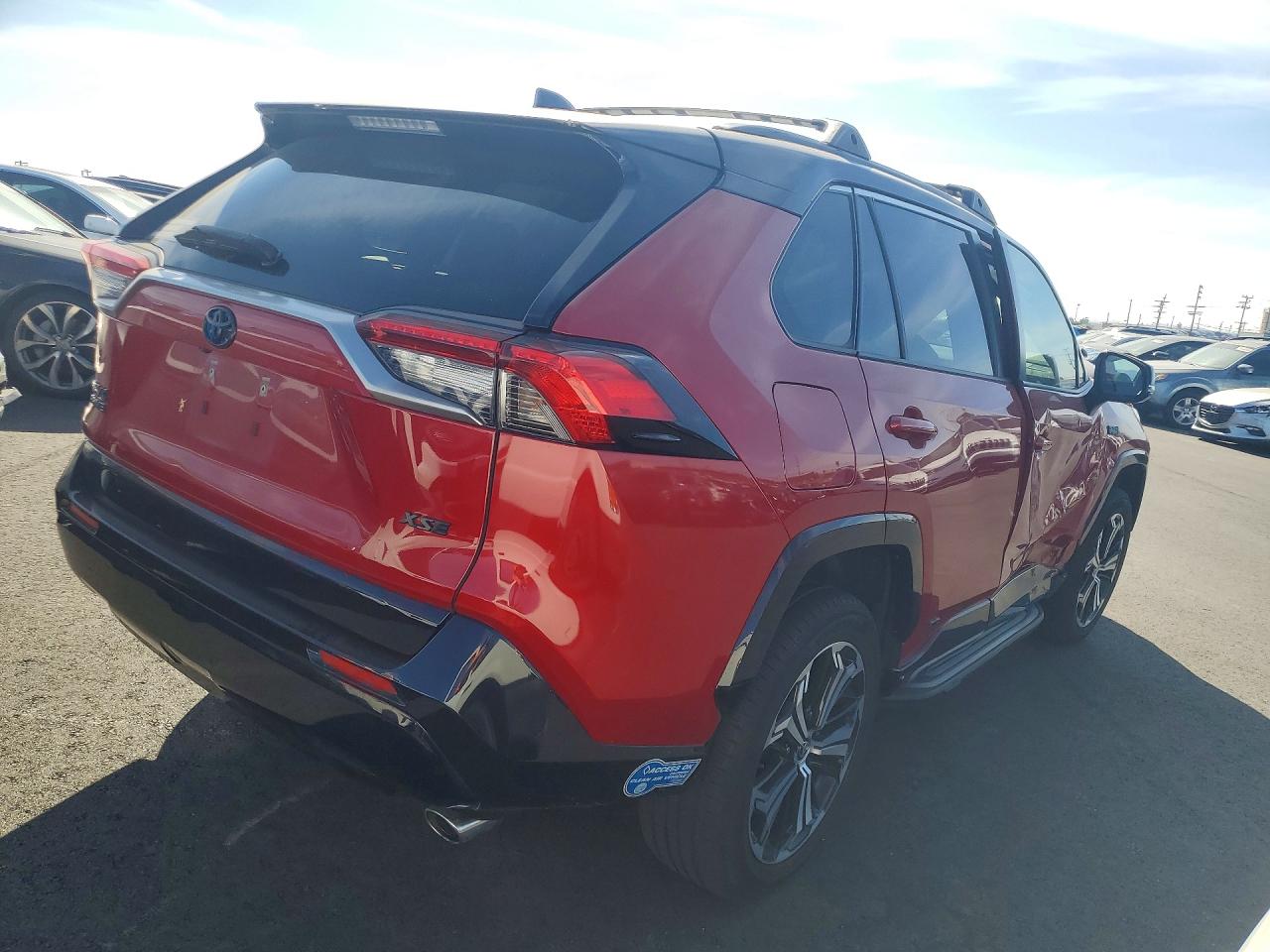 2021 TOYOTA RAV4 PRIME XSE photo 7