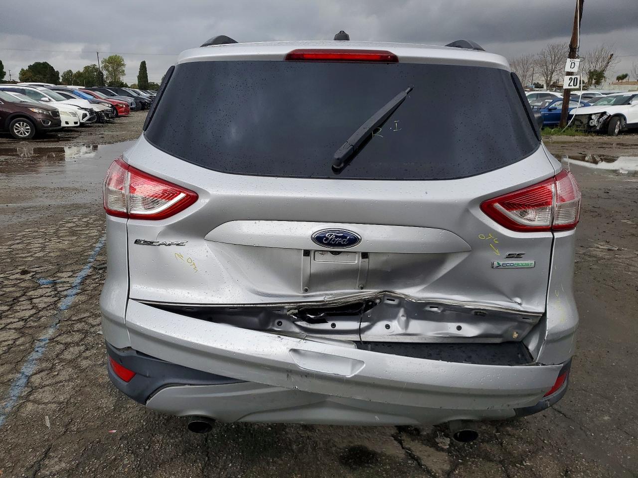 2015 FORD ESCAPE SE photo 21