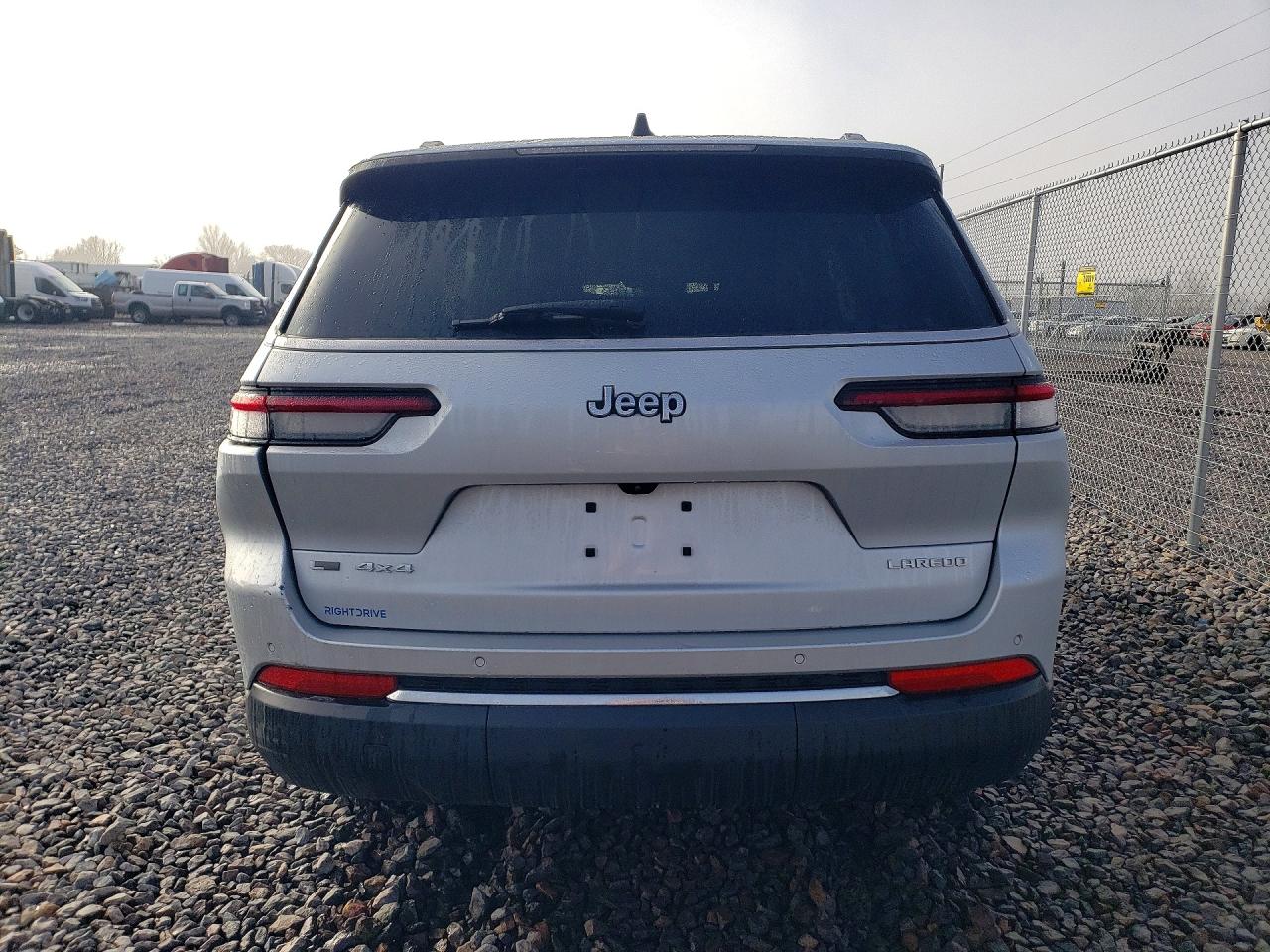 2023 JEEP GRAND CHEROKEE L LAREDO photo 11