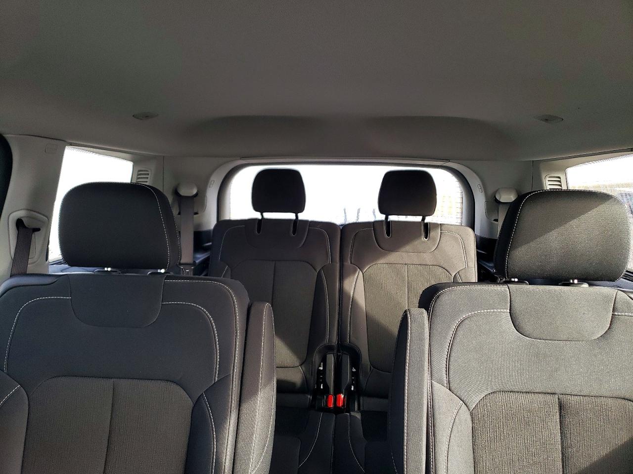 2023 JEEP GRAND CHEROKEE L LAREDO photo 19