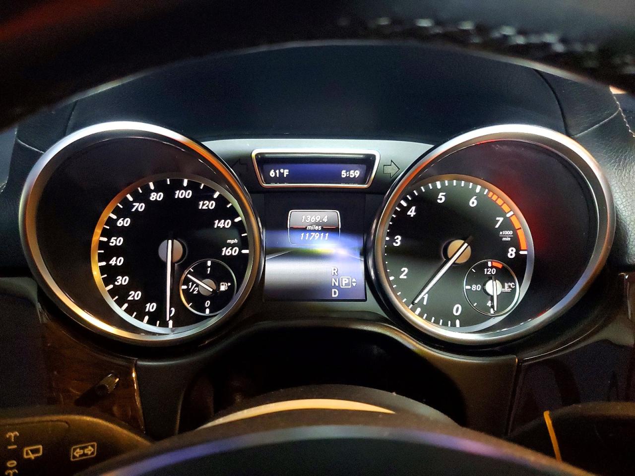 2015 MERCEDES-BENZ GL 450 4MATIC photo 17