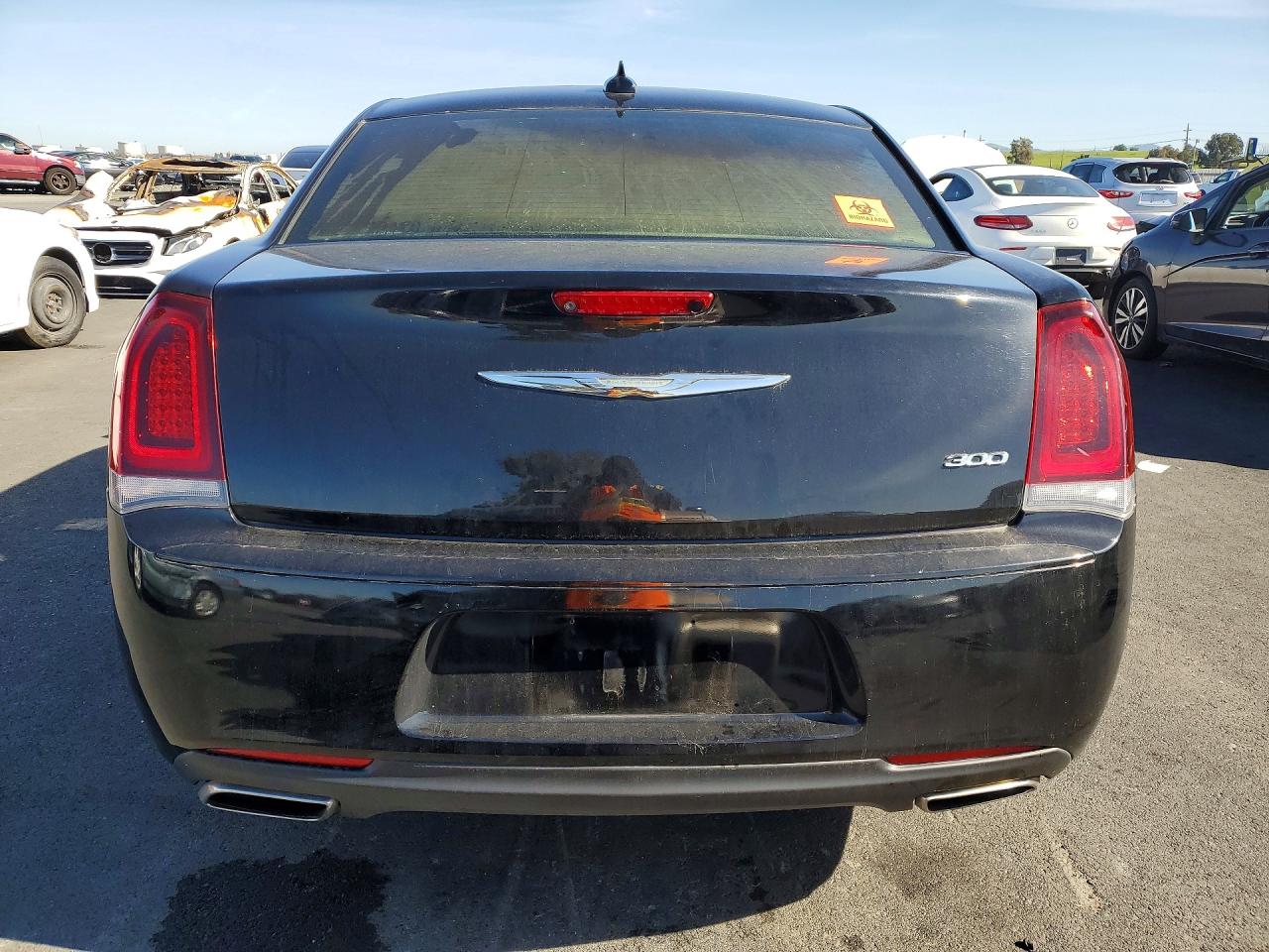 2019 CHRYSLER 300 TOURING photo 6
