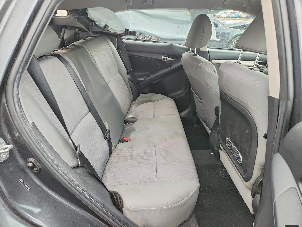 2010 TOYOTA COROLLA MATRIX S photo 19