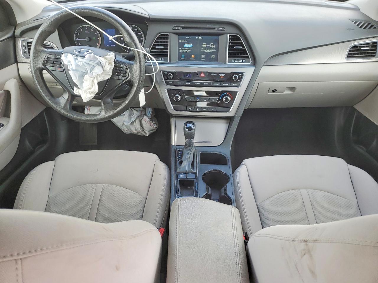 2016 HYUNDAI SONATA SPORT photo 15