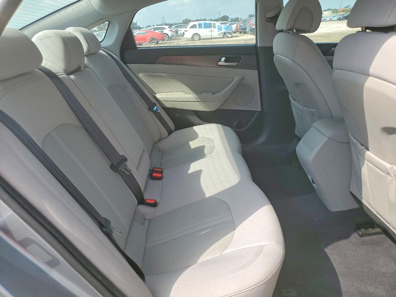 2016 HYUNDAI SONATA SPORT photo 19