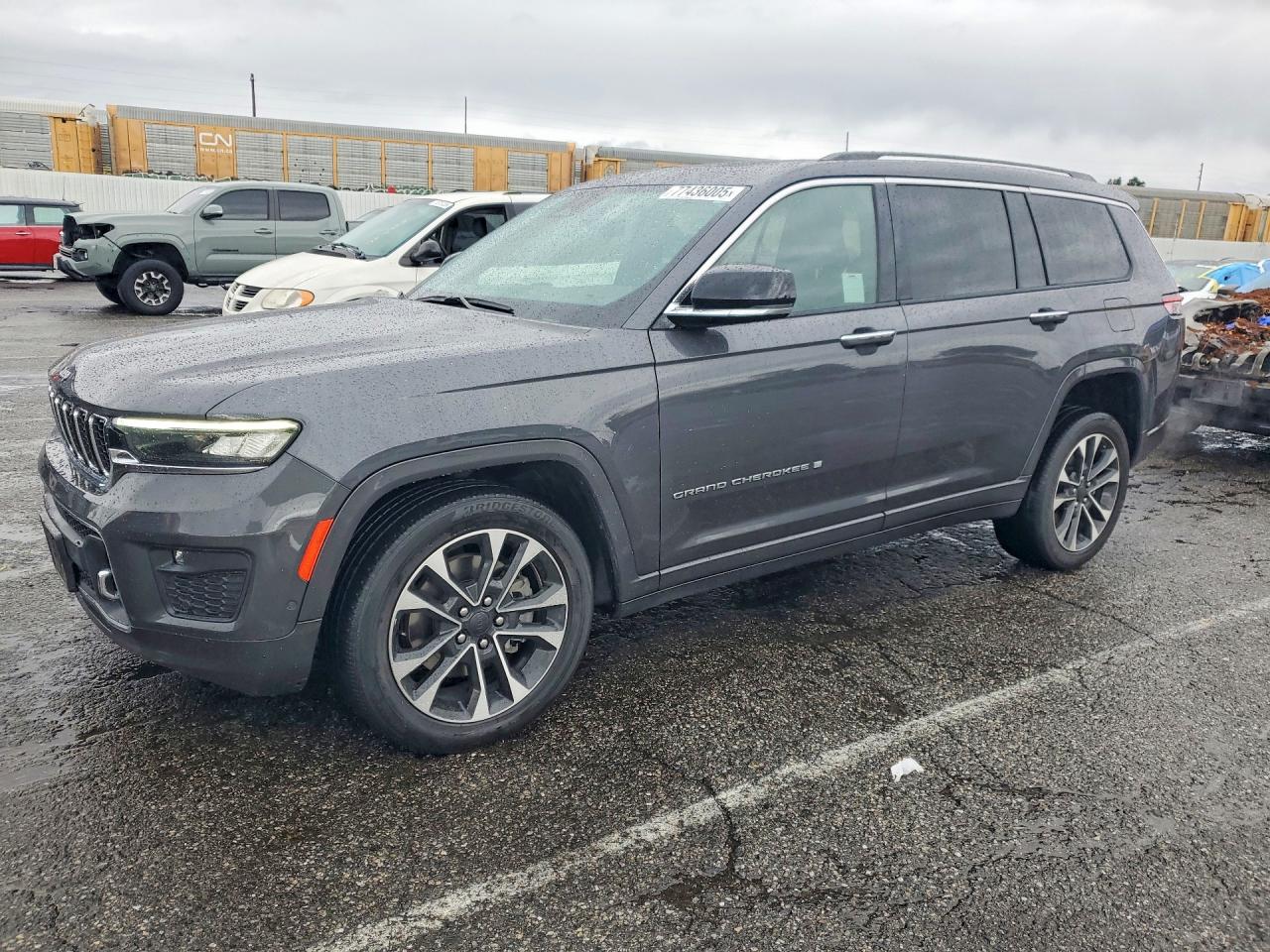 2022 JEEP GRAND CHEROKEE