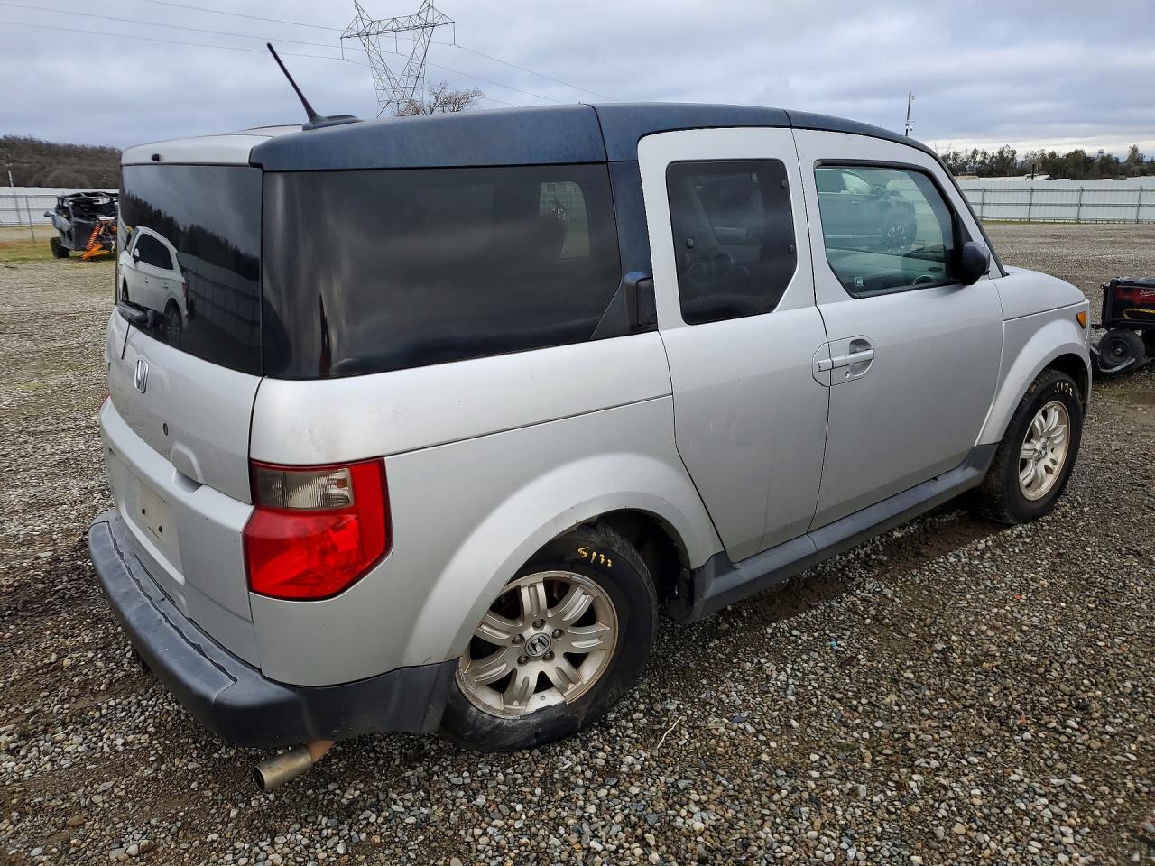 2006 HONDA ELEMENT EX photo 3