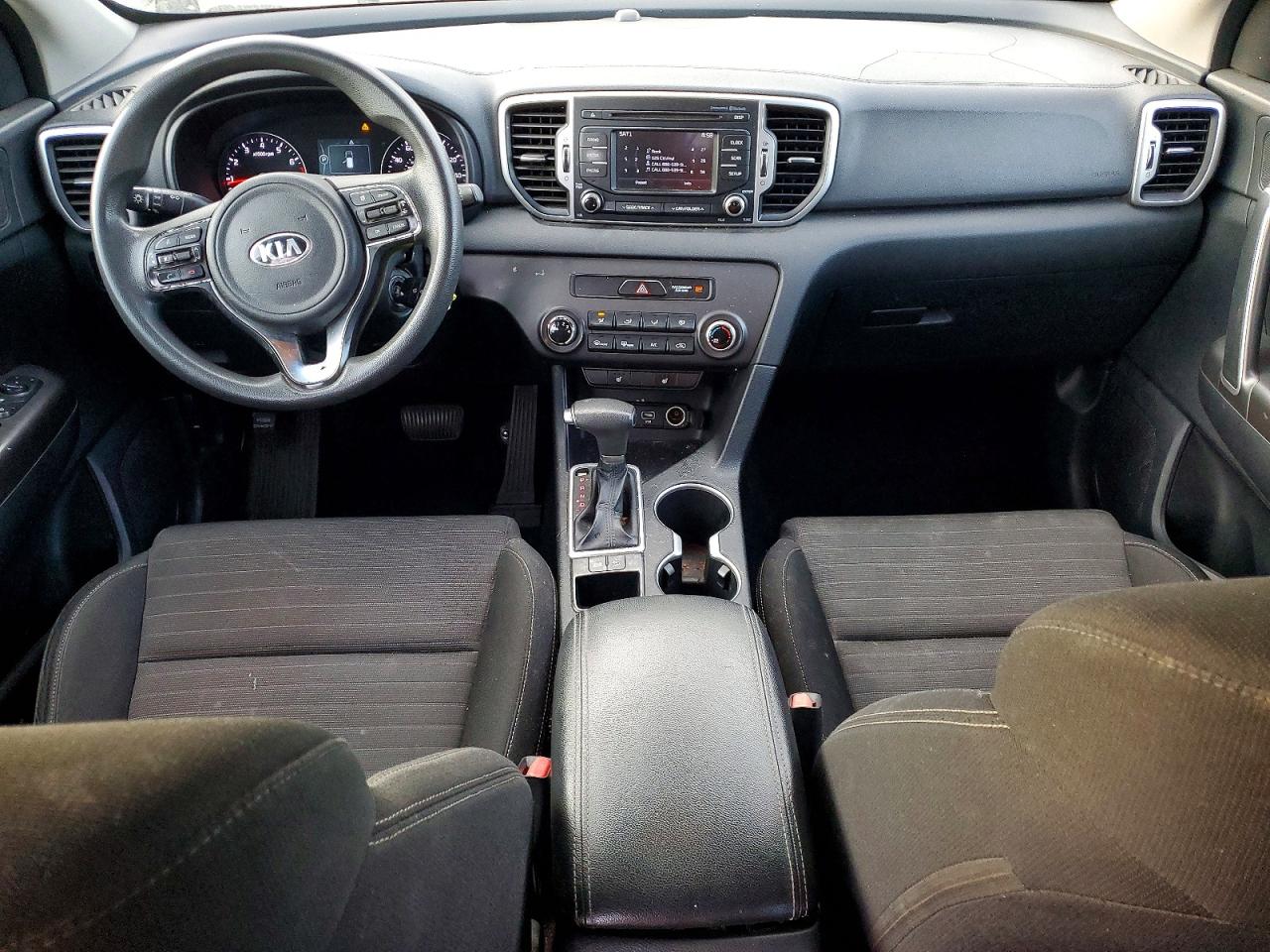 2017 KIA SPORTAGE LX photo 22
