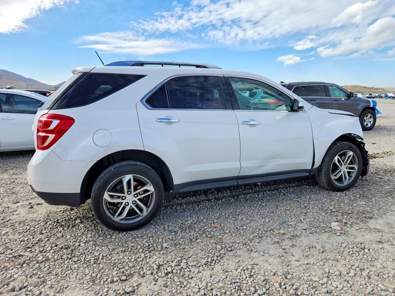 2016 CHEVROLET EQUINOX LTZ photo 3