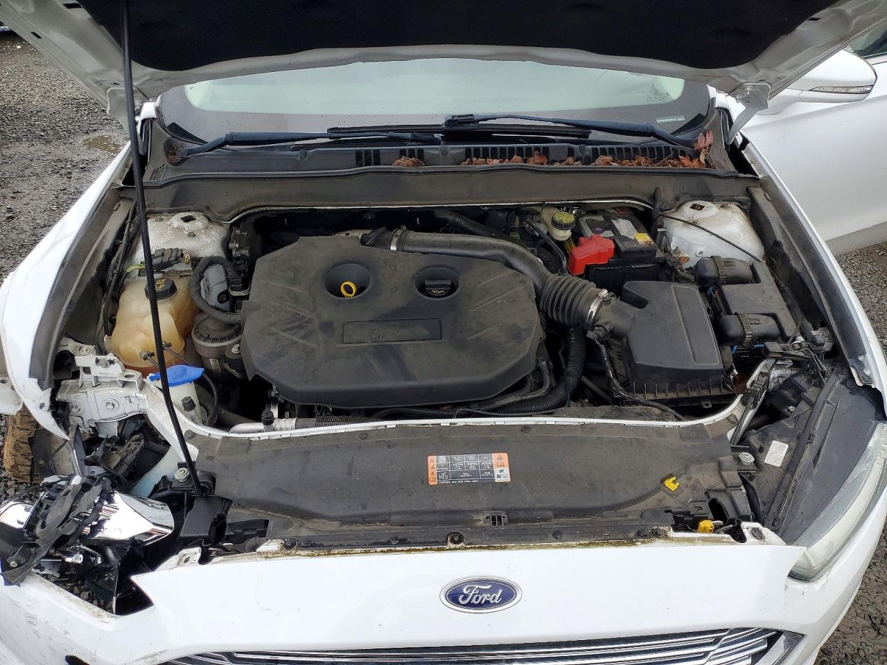 2015 FORD FUSION SE photo 21