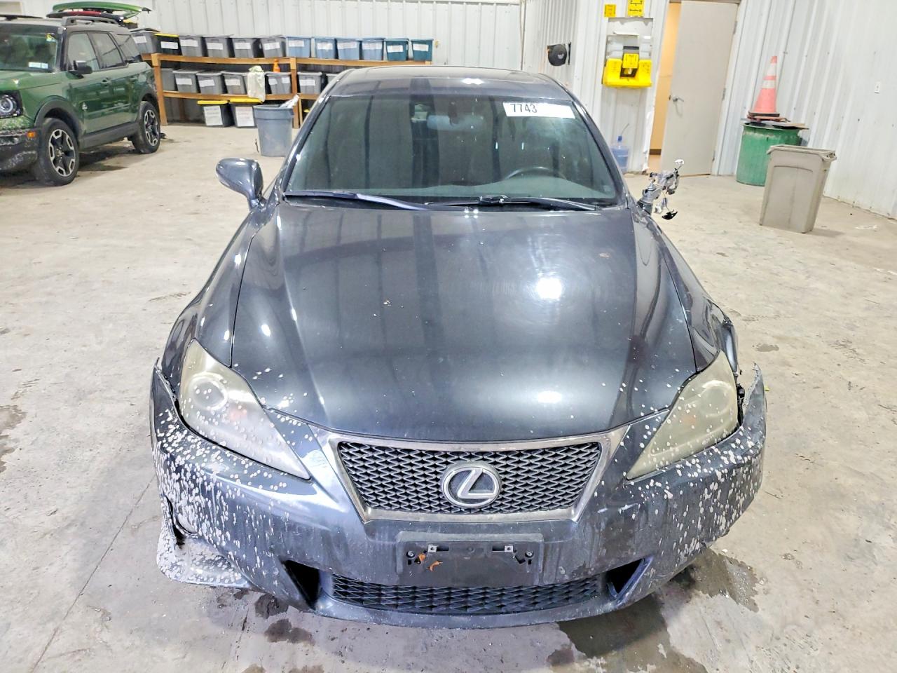 2011 LEXUS IS 250 photo 5