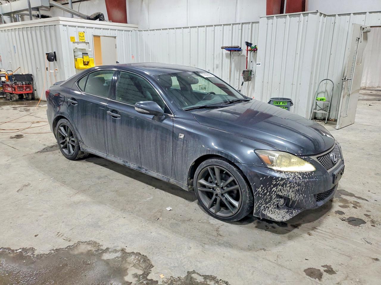2011 LEXUS IS 250 photo 4
