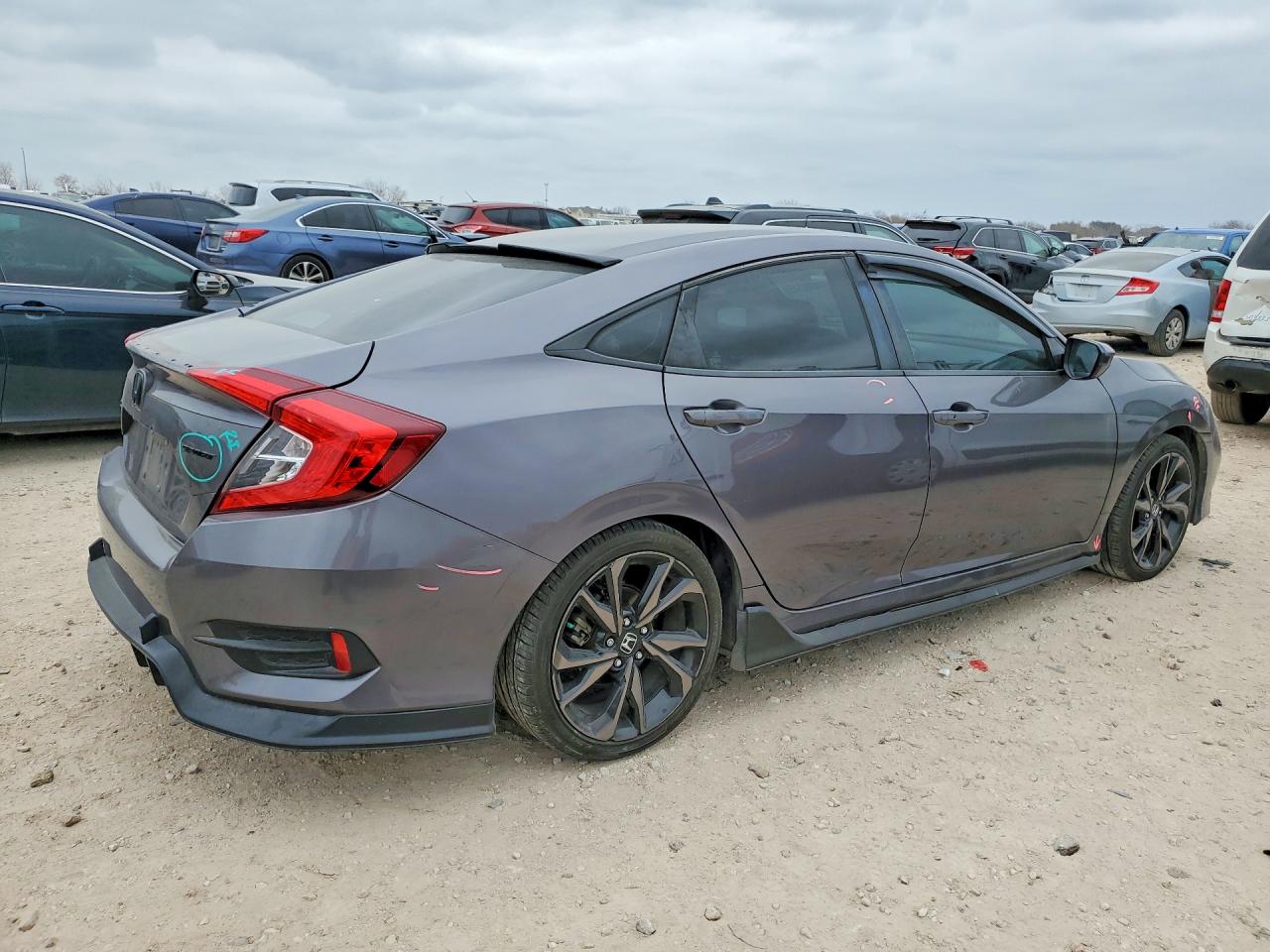 2020 HONDA CIVIC SPORT photo 3