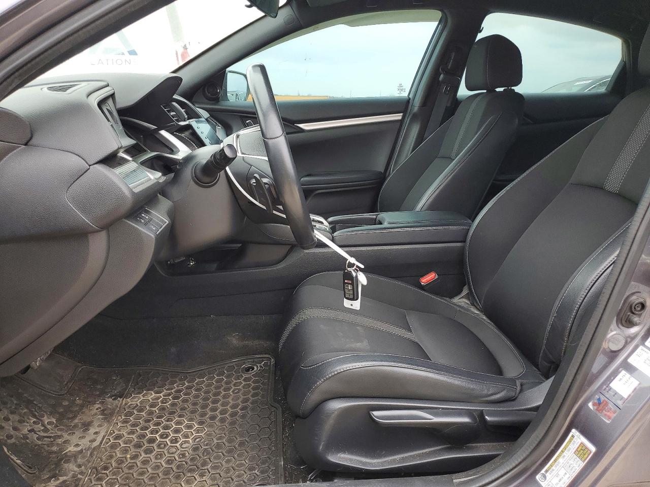 2020 HONDA CIVIC SPORT photo 7