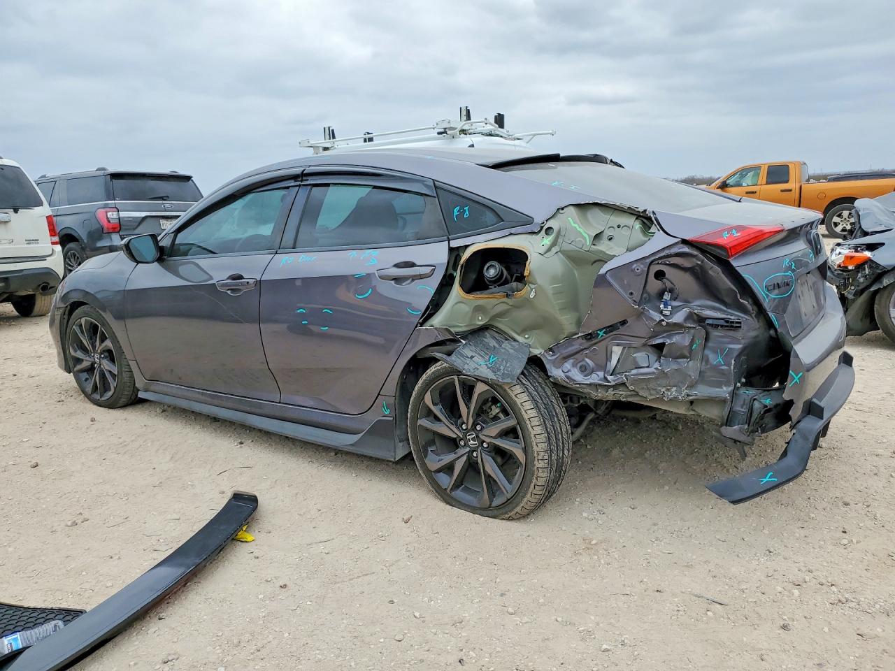 2020 HONDA CIVIC SPORT photo 2