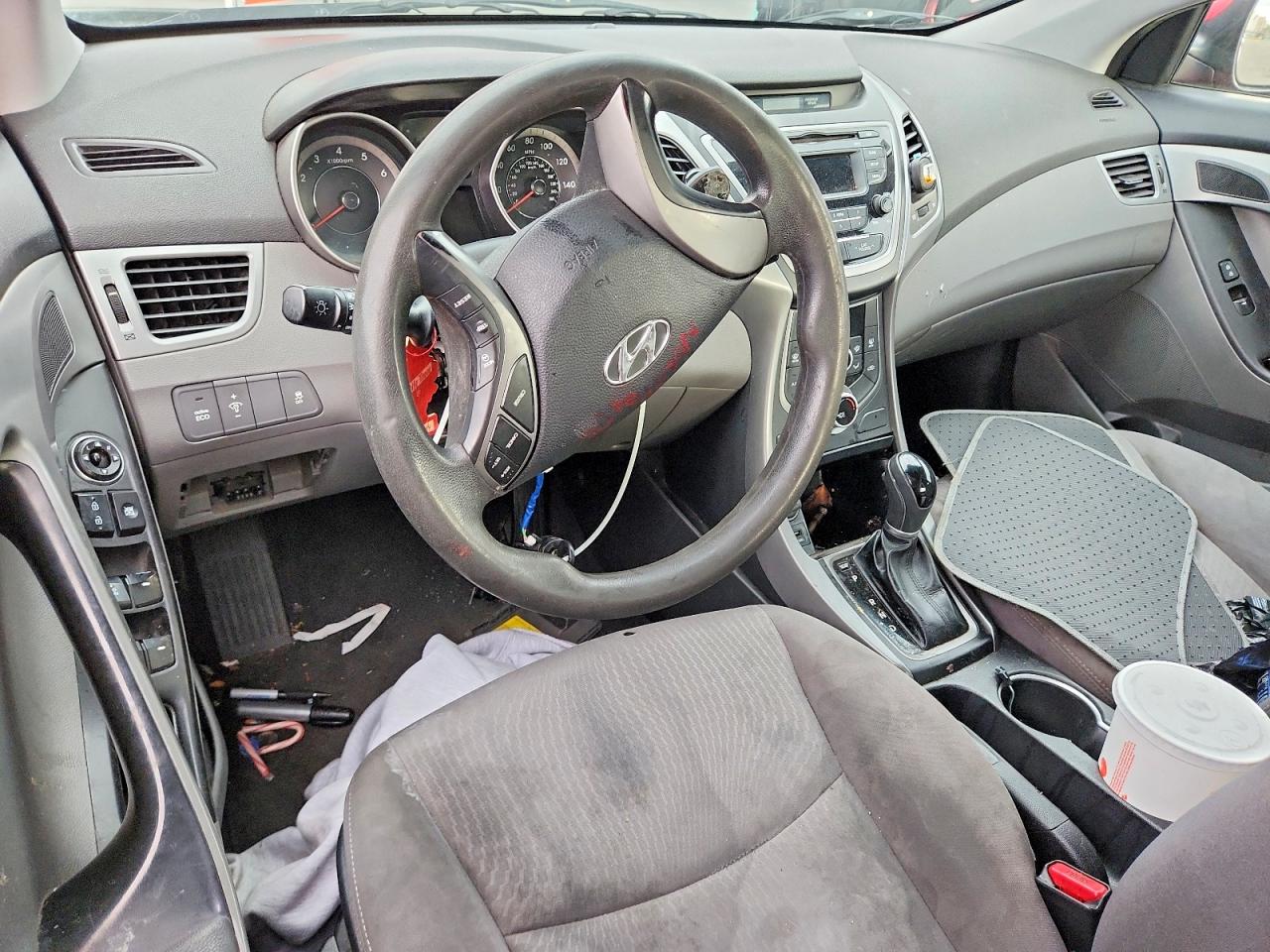 2014 HYUNDAI ELANTRA SE photo 15