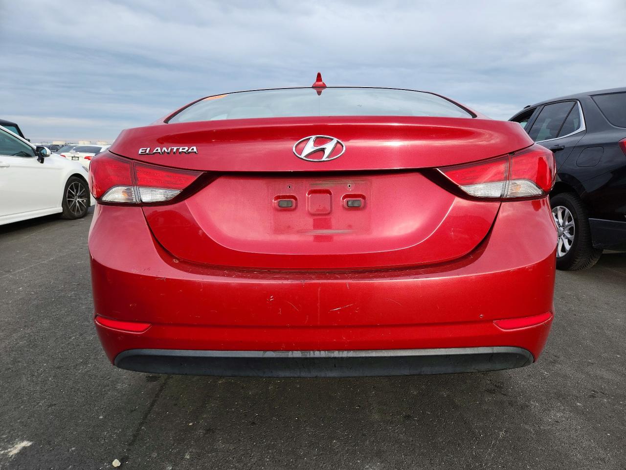 2014 HYUNDAI ELANTRA SE photo 11
