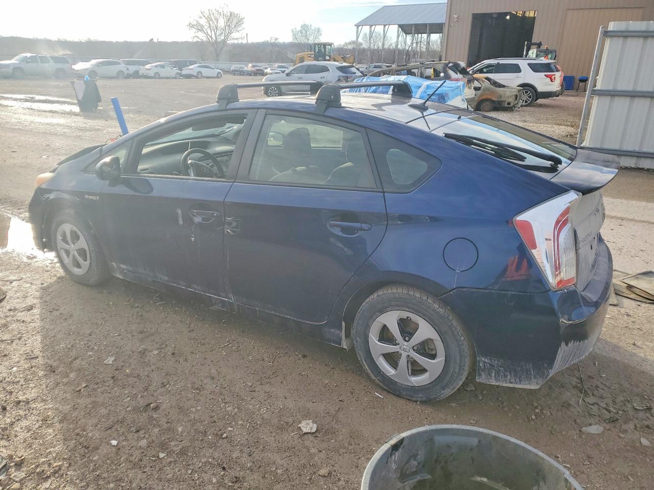 2012 TOYOTA PRIUS photo 2
