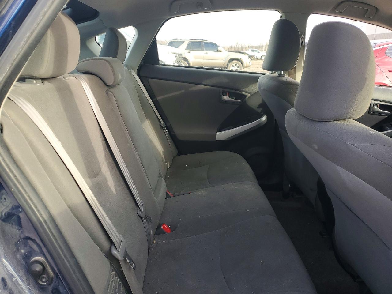 2012 TOYOTA PRIUS photo 10