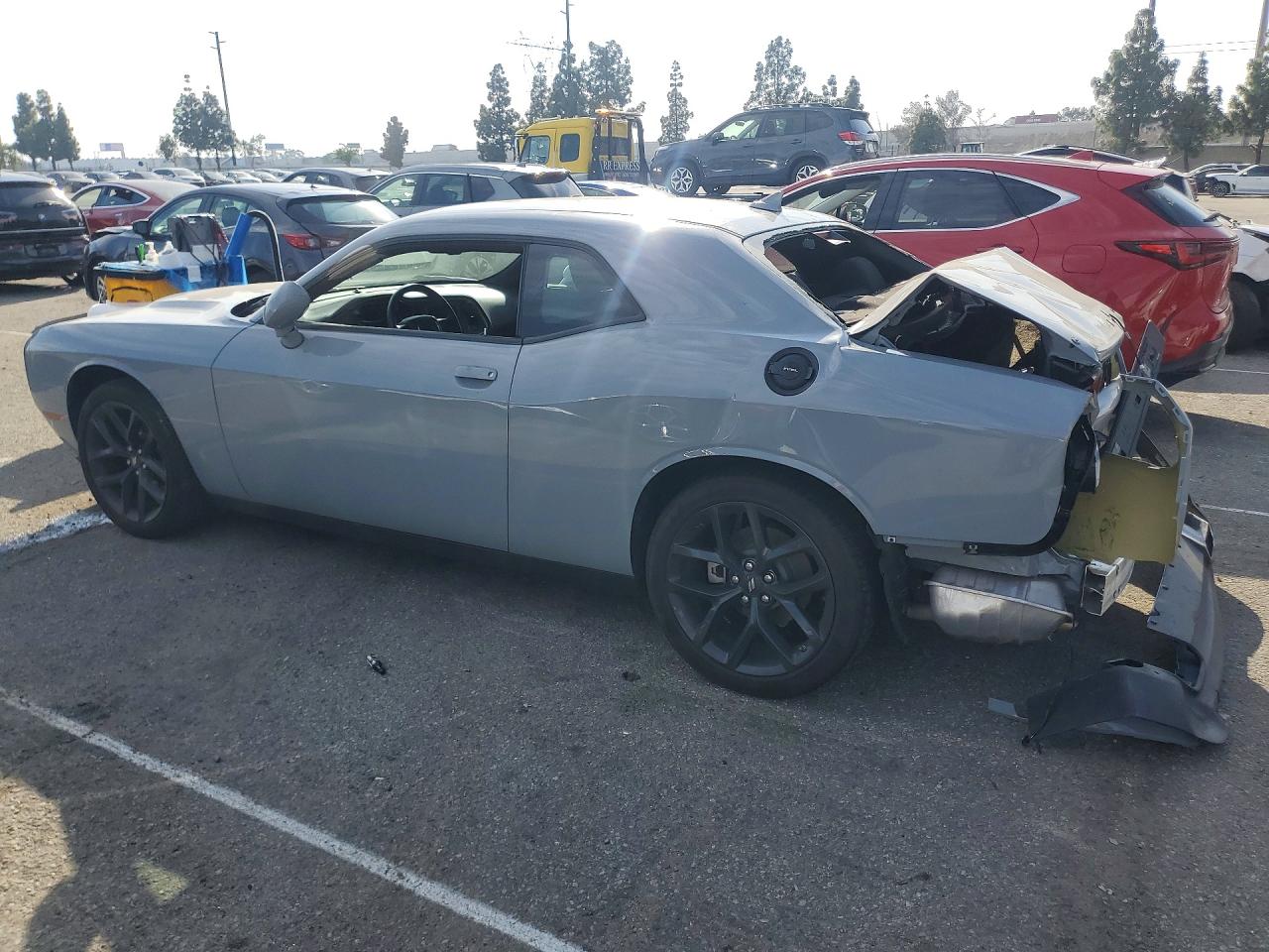 2022 DODGE CHALLENGER SXT photo 4