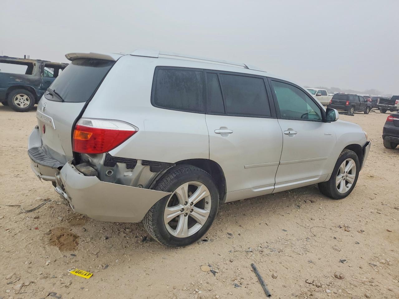2010 TOYOTA HIGHLANDER LIMITED photo 5