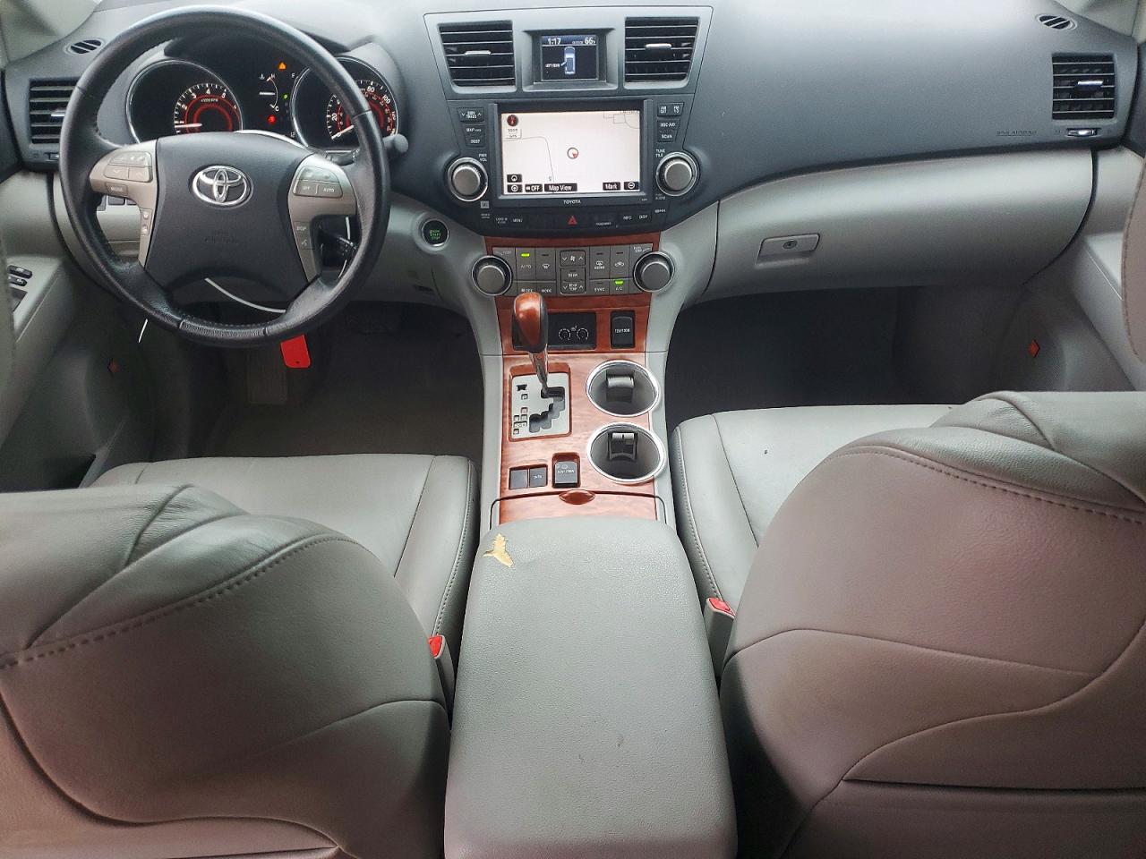 2010 TOYOTA HIGHLANDER LIMITED photo 15