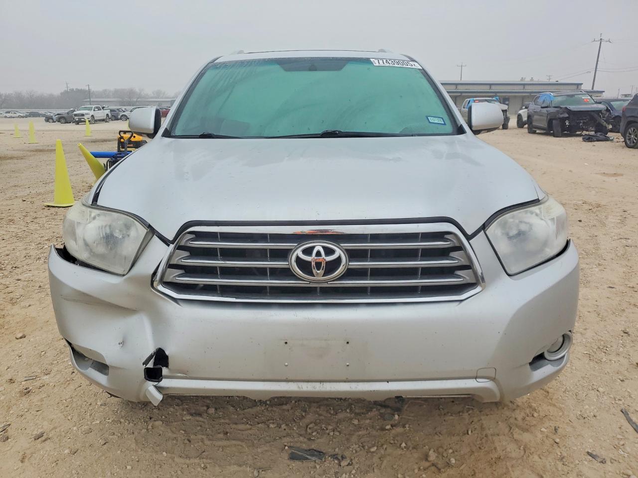 2010 TOYOTA HIGHLANDER LIMITED photo 9