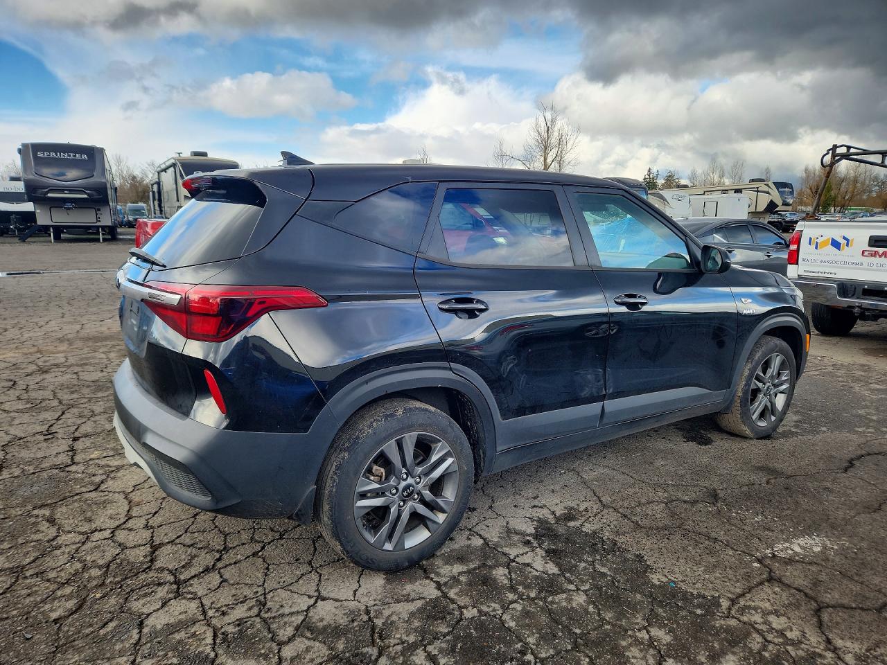 2021 KIA SELTOS LX photo 5